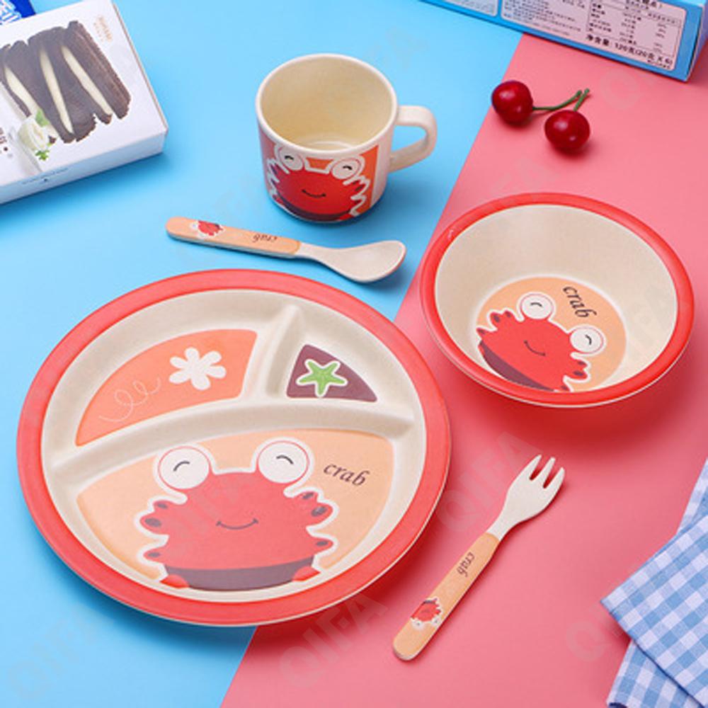 Детский набор для кормления (тарелка, миска, кружка, ложка и вилка)