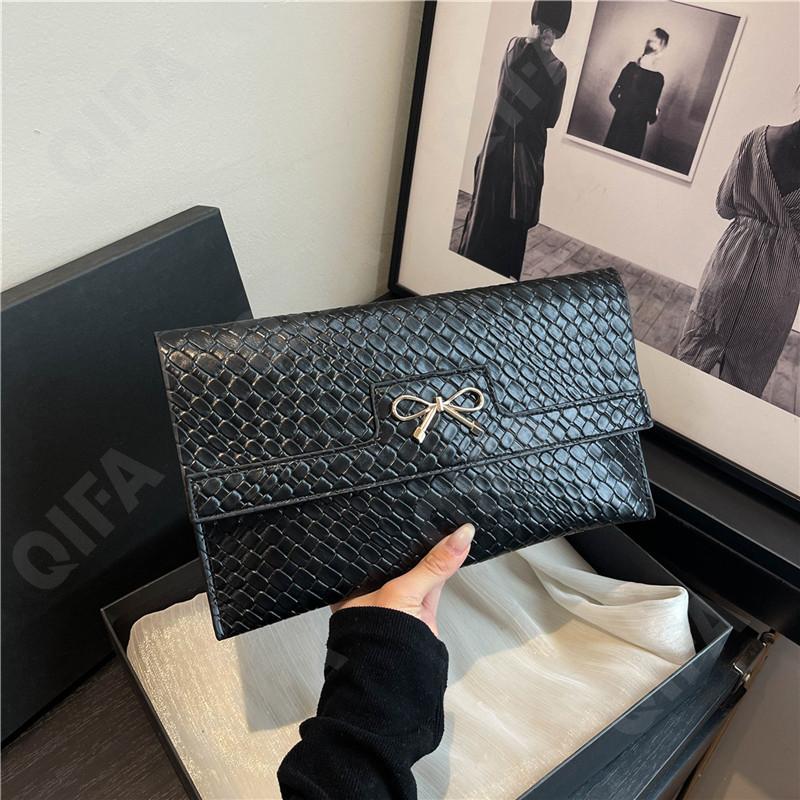 Женский Кошелек CC1787_NIU8613-1 Женский Кошелек CC1787_NIU8613-1