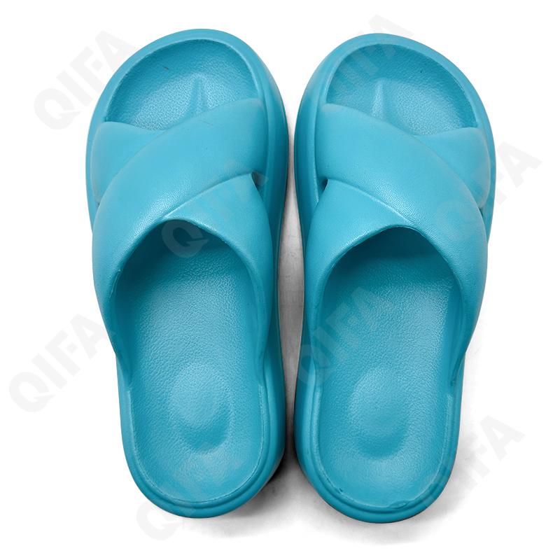 Женское Сабо CC4015_NBEY24011-1