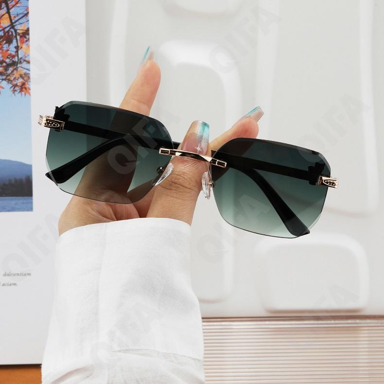 Женские Солнцезащитные очки CC4569_8047-6 Женские Солнцезащитные очки CC4569_8047-6