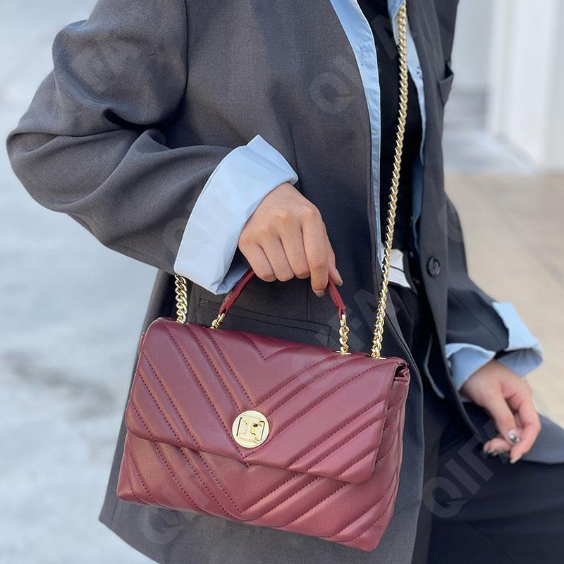 Женская Сумка CC3372_JA2420B-1