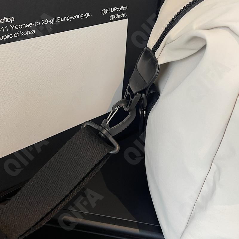 Женская Дорожная сумка CC096_8375-1 Женская Дорожная сумка CC096_8375-1