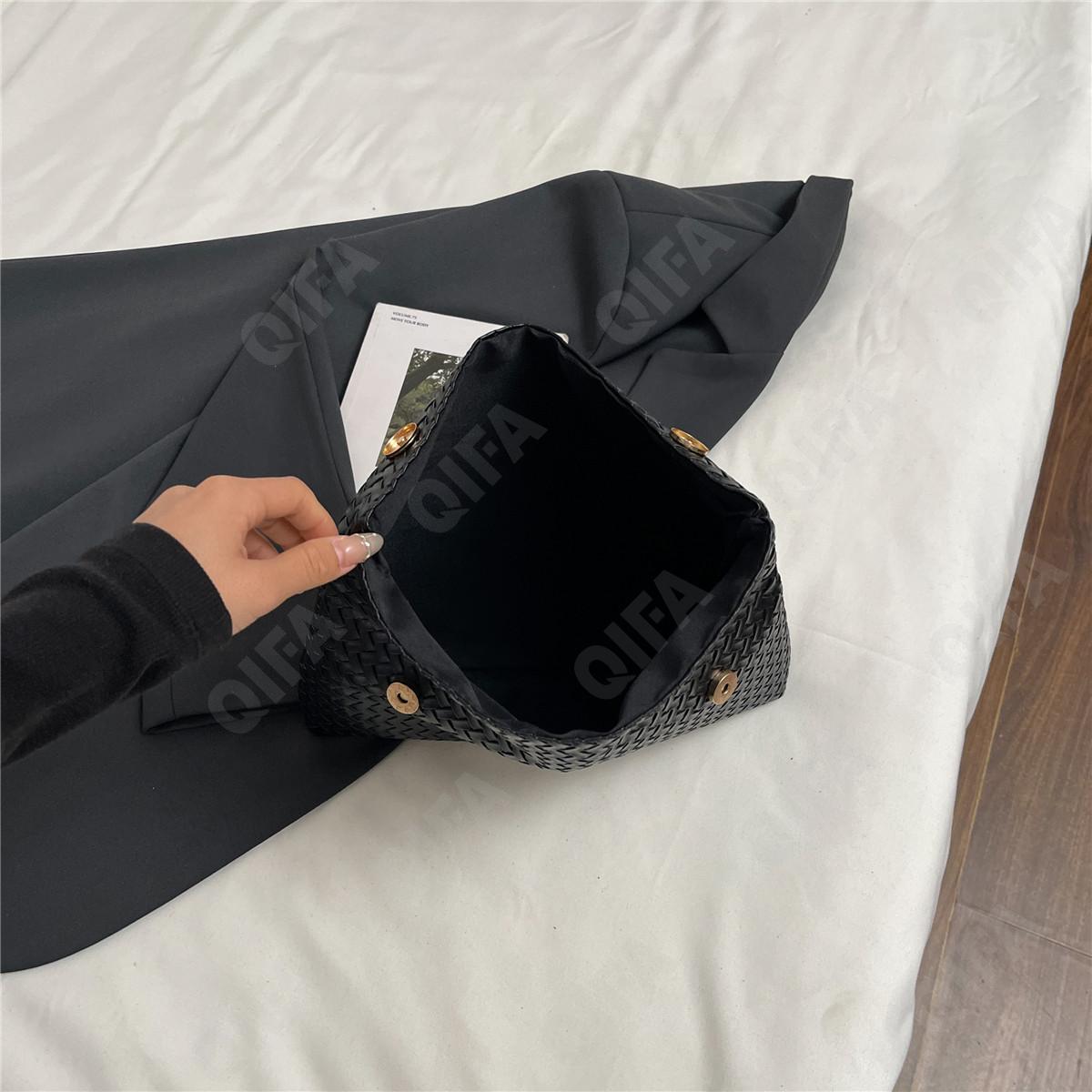 Женский Клатч CC423_11845-1