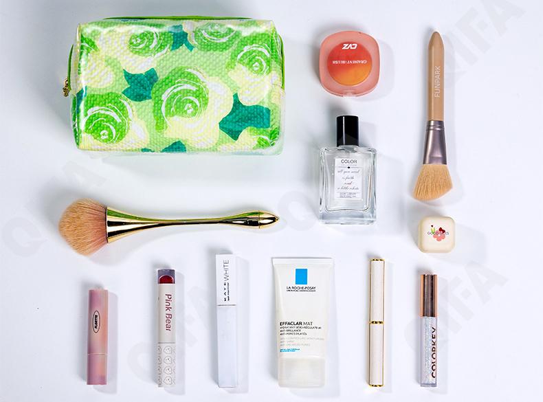 Женская Косметичка CC2494_2407-4