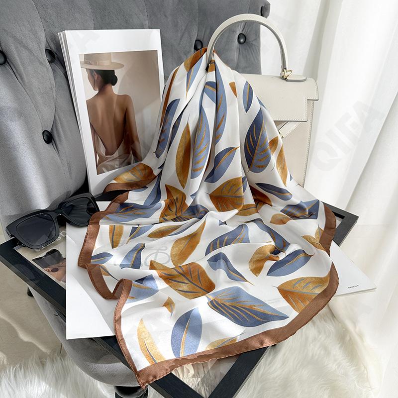 Женский Платок CC4594_70FJ435-1