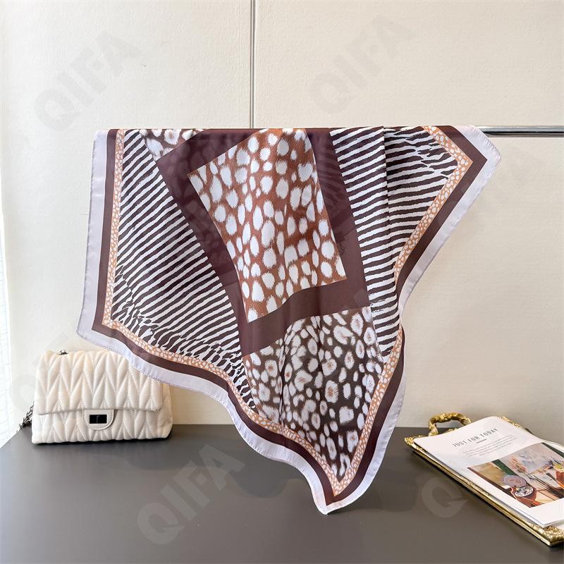 Женский Платок CC4193_FG112-1 Женский Платок CC4193_FG112-1