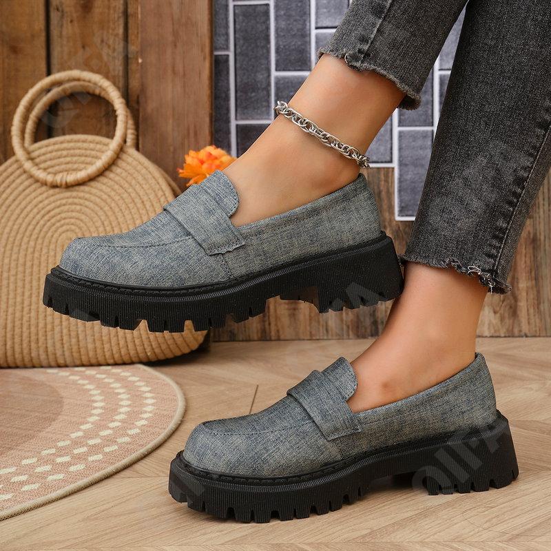 Женские Лоферы