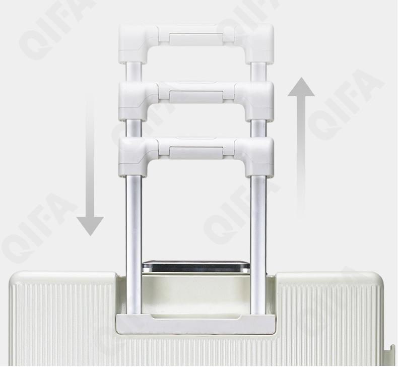Мужской Чемодан CC3220_985LA_246_2723_70