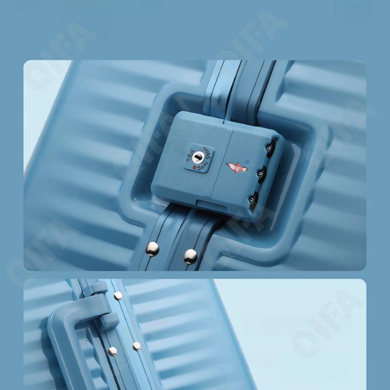Женский Чемодан CC4530_QFM-326-1