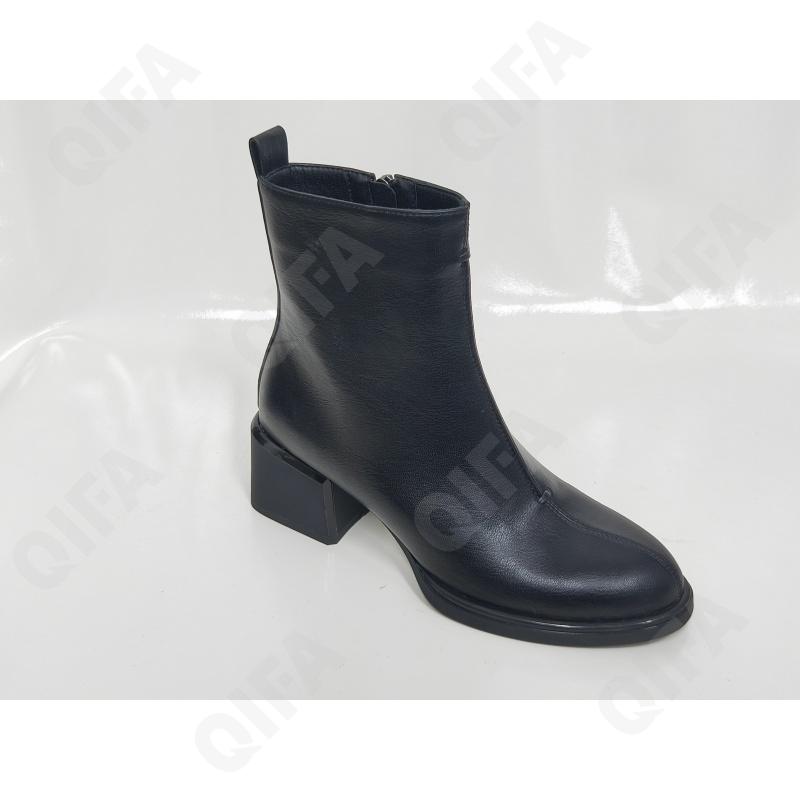 Женские Ботинки