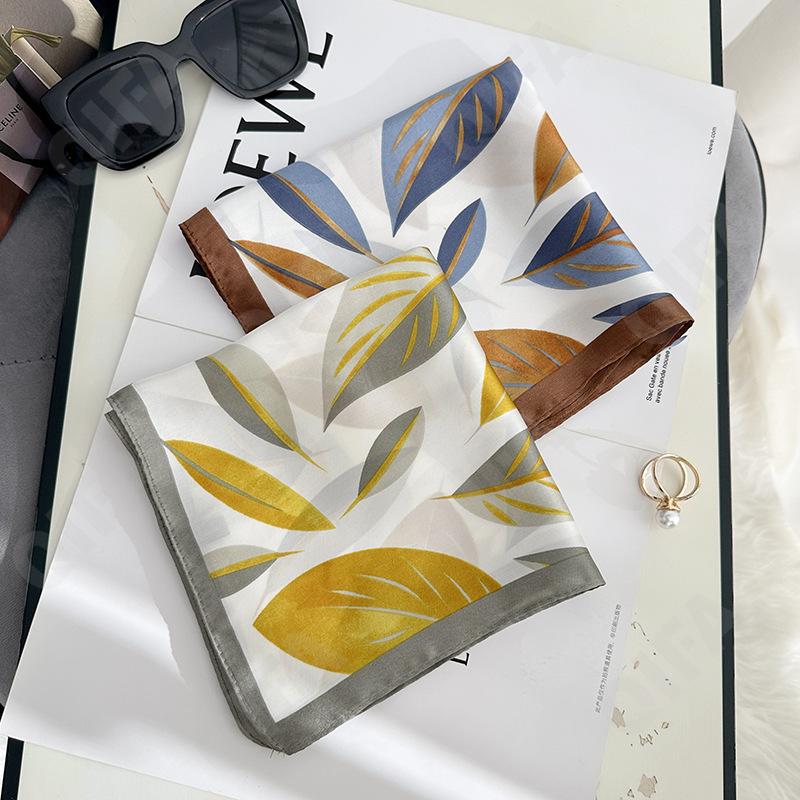 Женский Платок CC4594_70FJ435-1