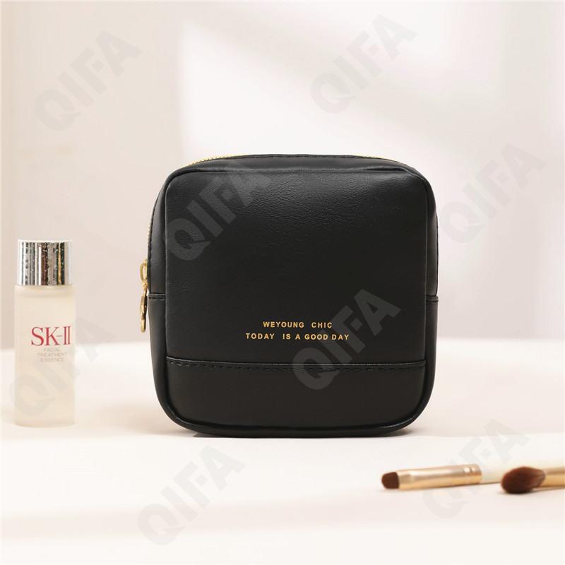 Женская Косметичка