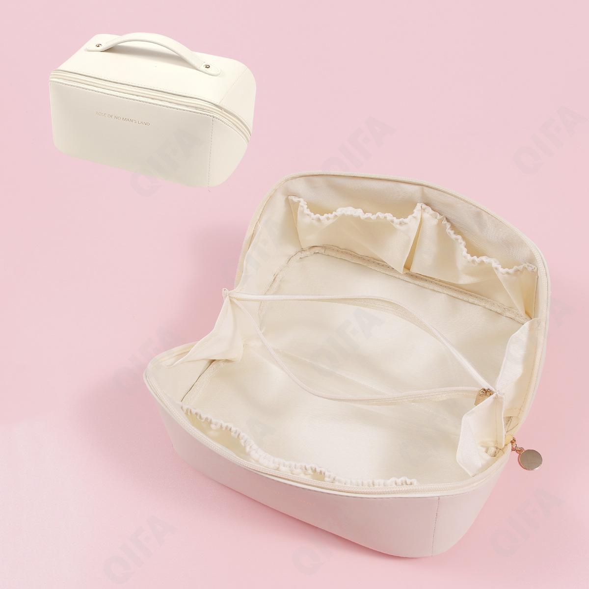 Женская Косметичка CC2621_HRS038-1