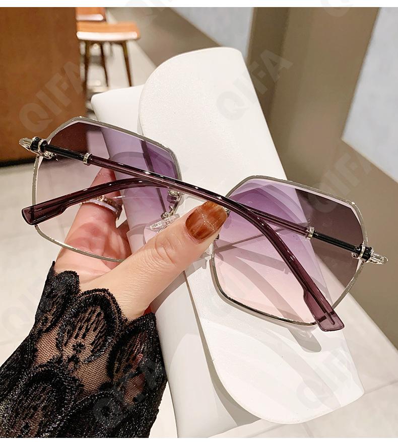 Женские Солнцезащитные очки CC4569_8839-3