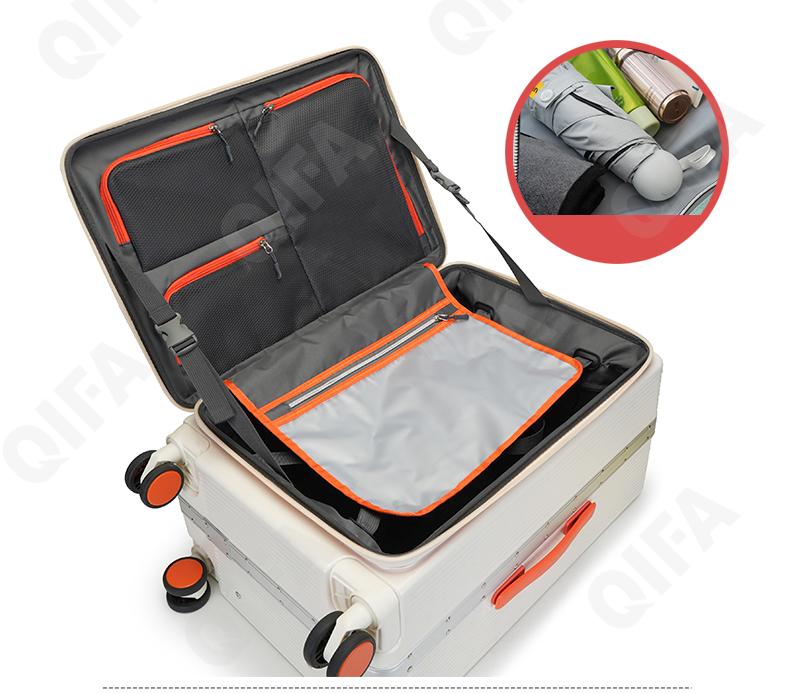 Мужской Чемодан CC198_1909_252_2719_24 Мужской Чемодан CC198_1909_252_2719_24