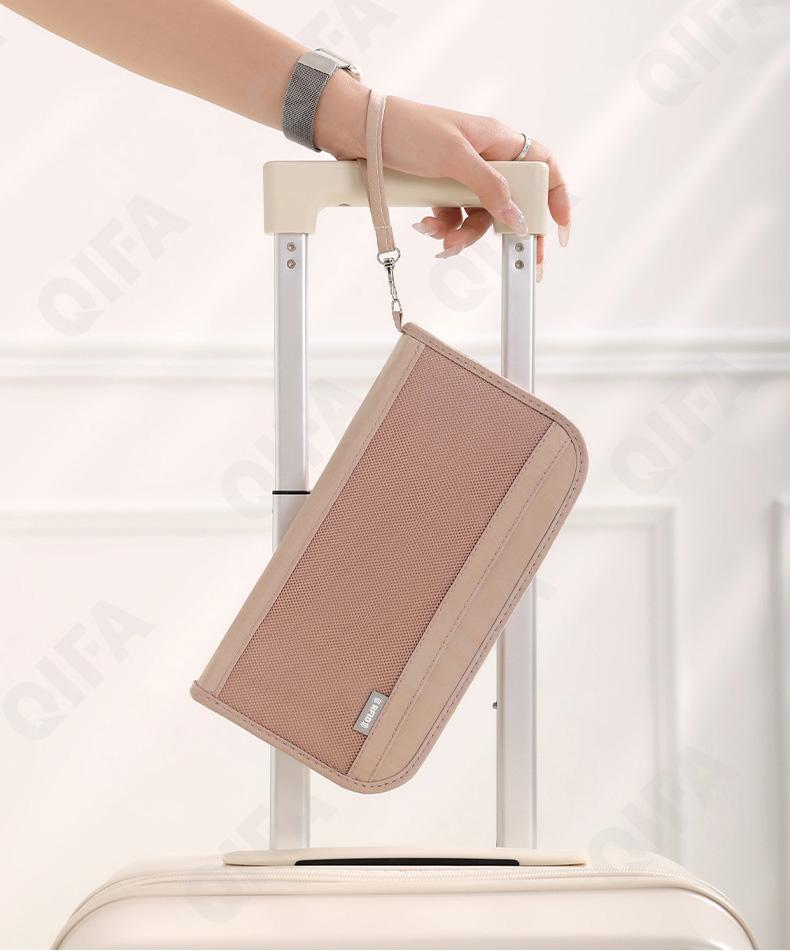 Женская Обложка на документы CC2494_2427-4