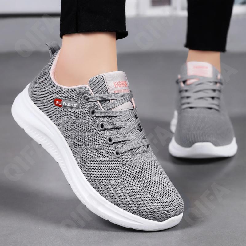 Женские Кроссовки