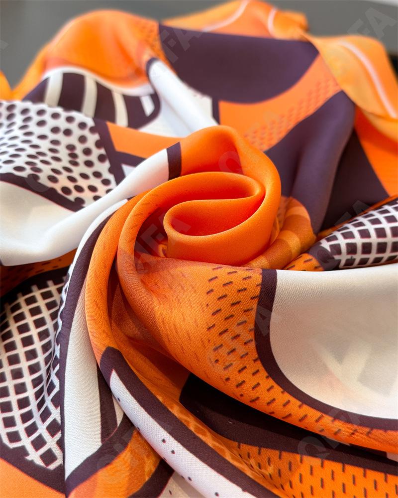 Женский Платок CC4193_FG128-1 Женский Платок CC4193_FG128-1