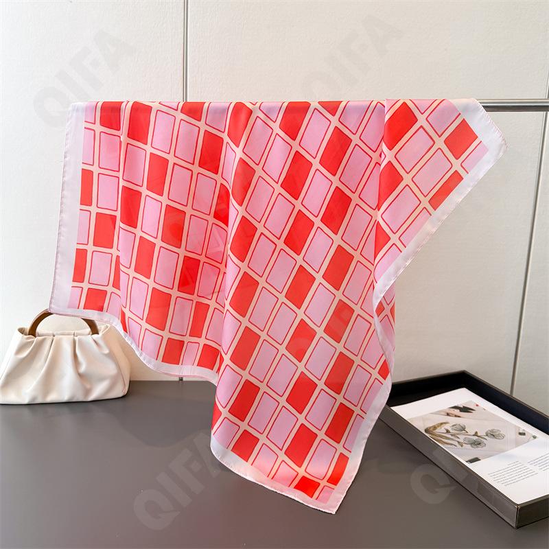 Женский Платок CC4193_FG123-1 Женский Платок CC4193_FG123-1