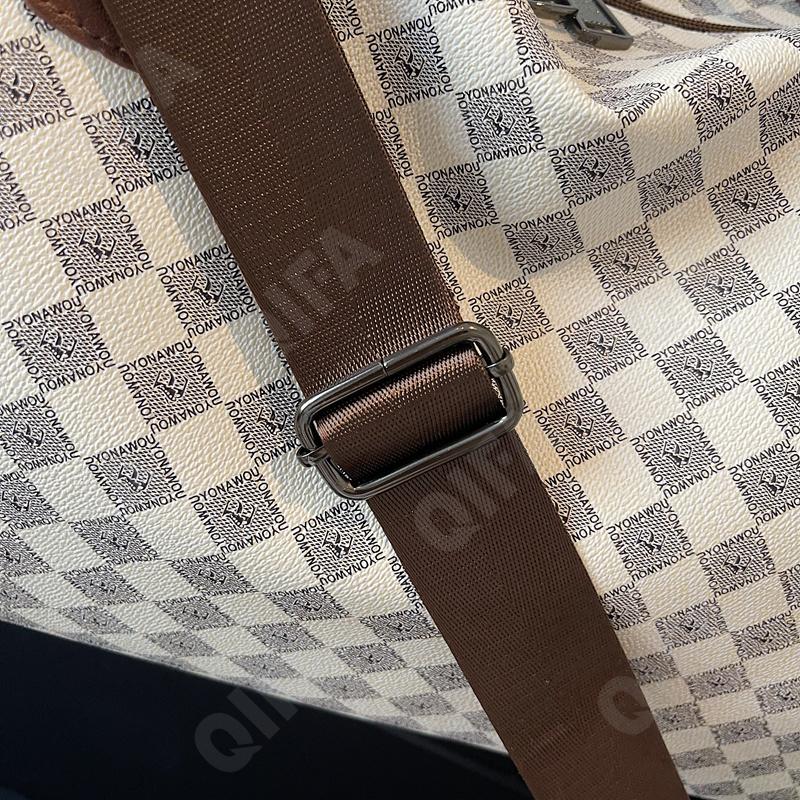 Женская Дорожная сумка CC096_8378-1