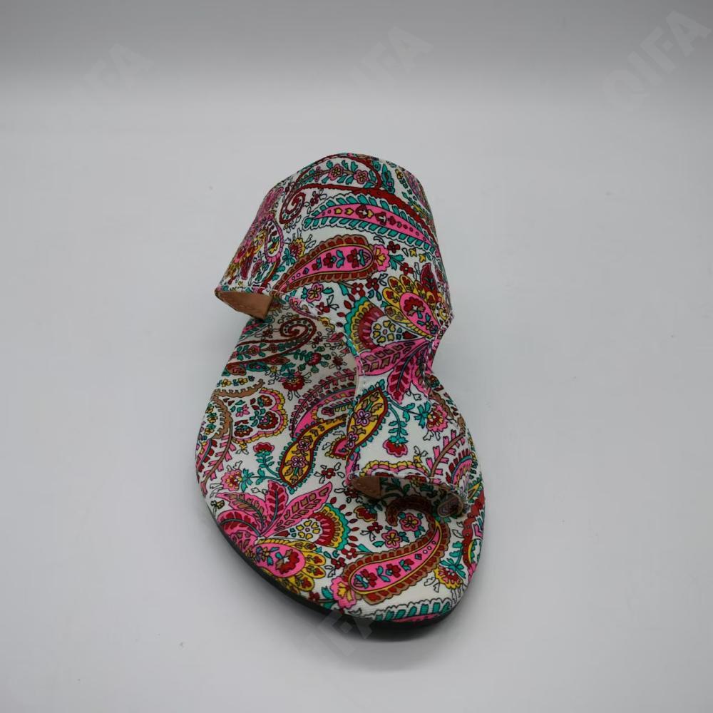 Женские Шлепанцы CC3974_I0D80-2 Женские Шлепанцы CC3974_I0D80-2