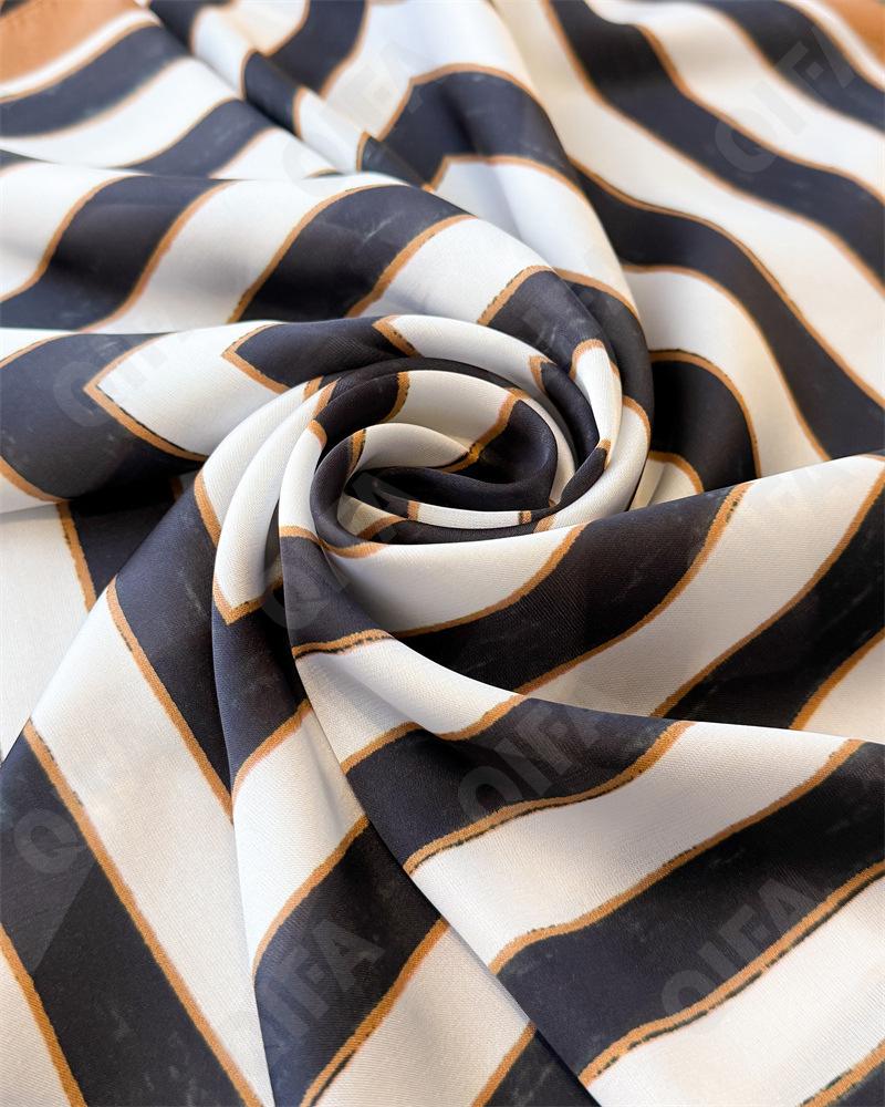 Женский Платок CC4193_FG126-1 Женский Платок CC4193_FG126-1