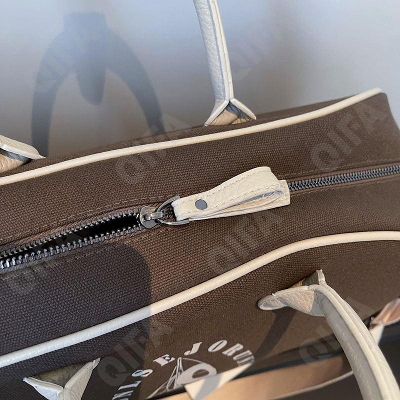 Женская Дорожная сумка CC096_8368-1