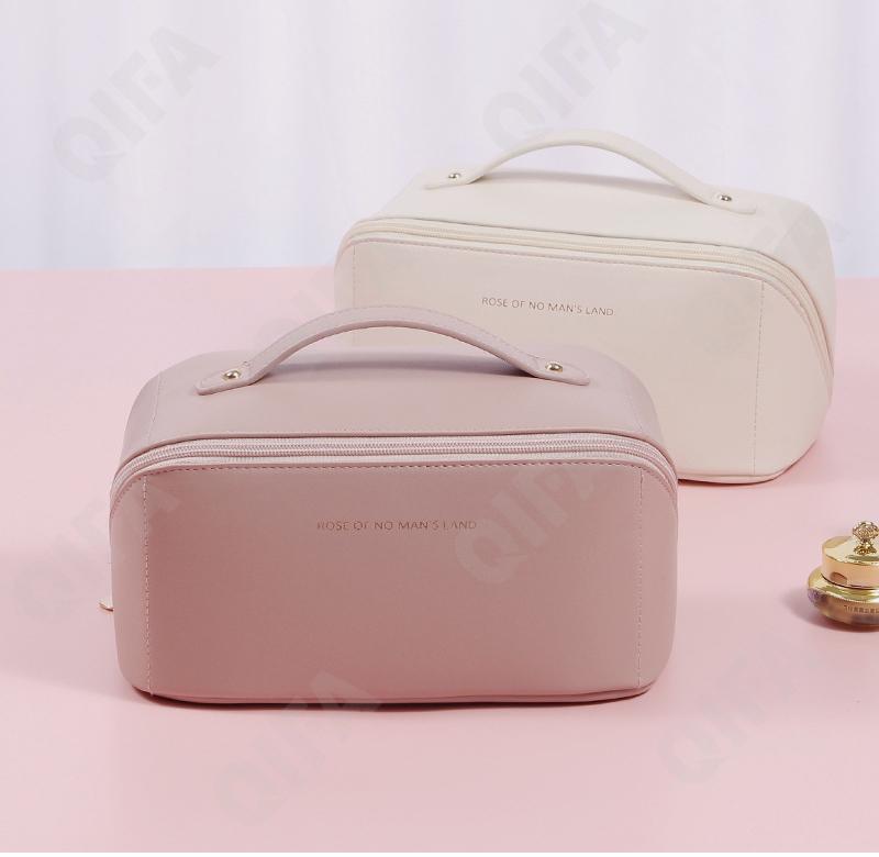 Женская Косметичка CC2621_HRS038-1