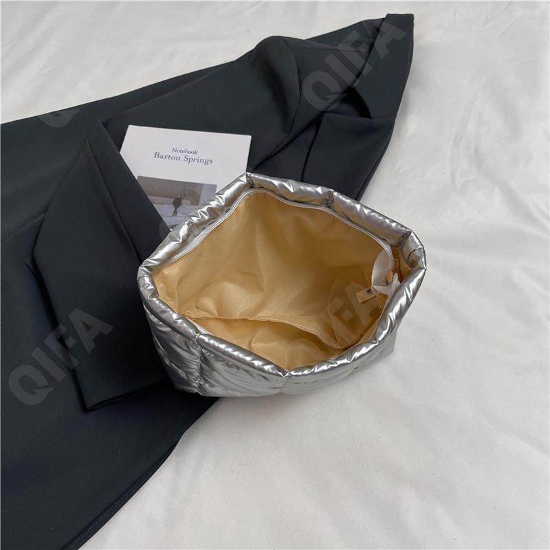 Женский Клатч CC1787_NIU9510-1 Женский Клатч CC1787_NIU9510-1