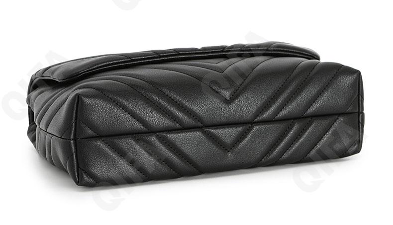 Женская Сумка CC3372_JA2420B-1
