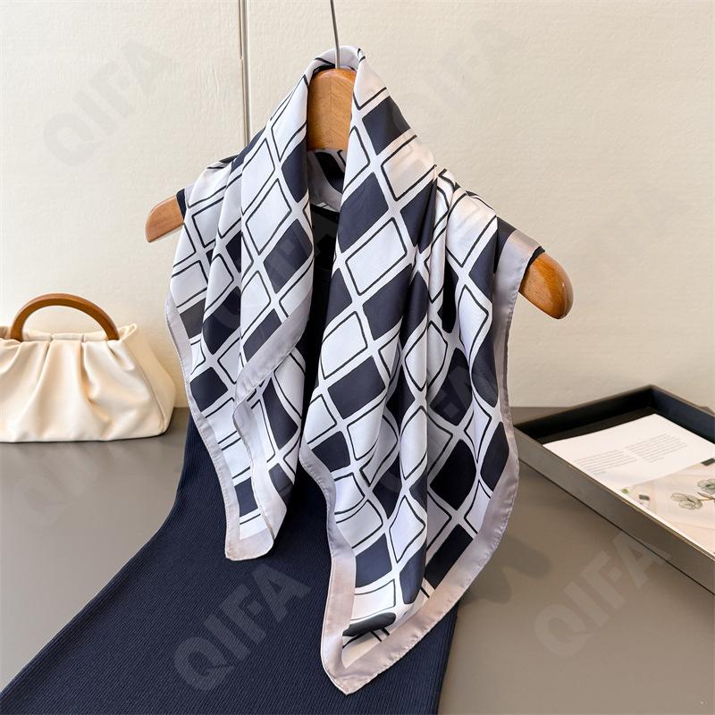 Женский Платок CC4193_FG123-1 Женский Платок CC4193_FG123-1