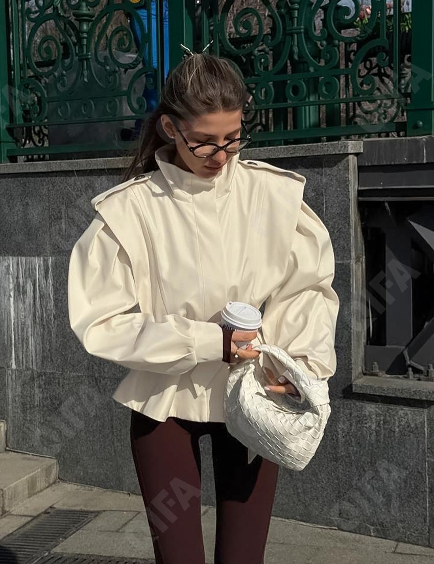 Женская Ветровка CC5468_WT9415_946_1778_35 Женская Ветровка CC5468_WT9415_946_1778_35