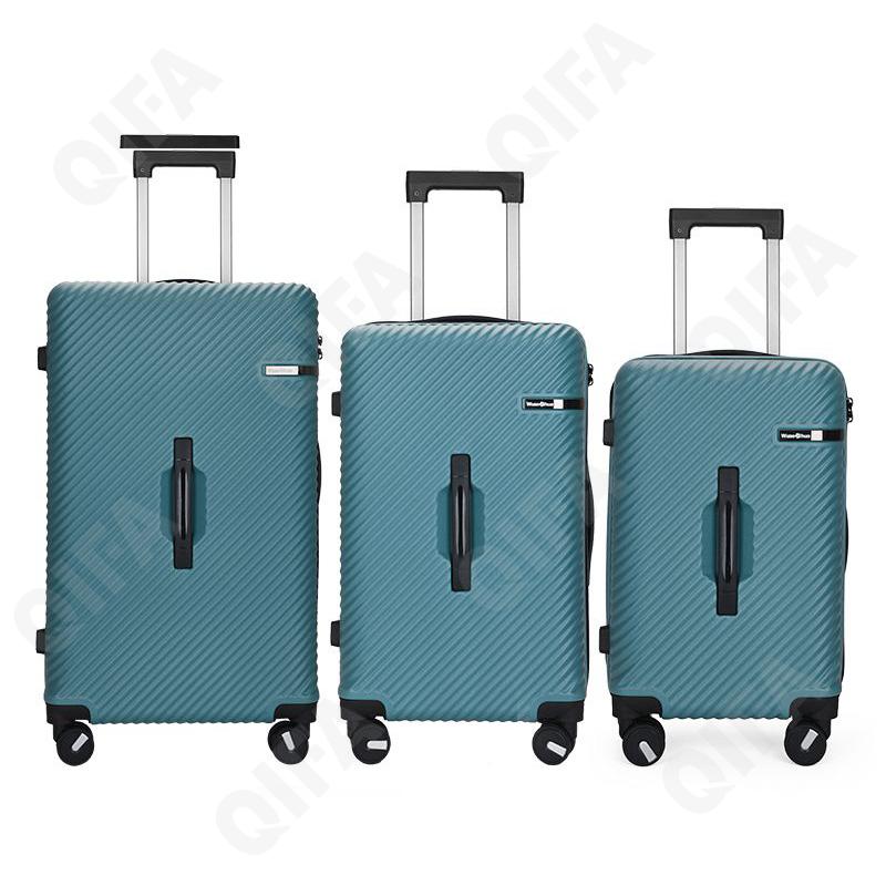 Женский Чемодан CC3219_YUND-8