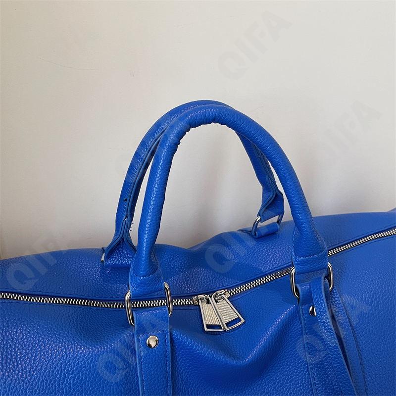 Женская Дорожная сумка CC096_8367-1