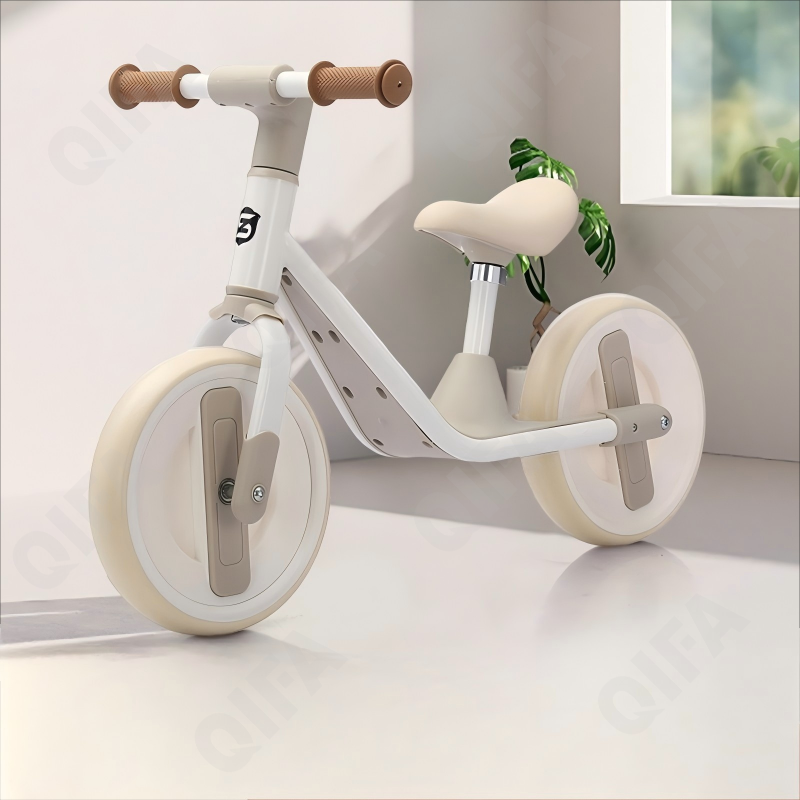 Детский Беговел