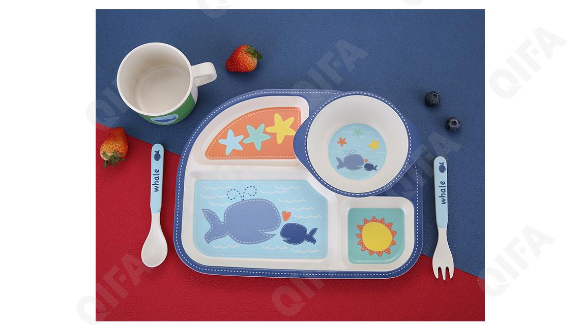Детский набор для кормления (тарелка, миска, кружка, ложка и вилка) RC573_WBSYA0124-1