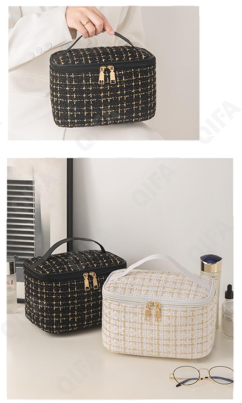 Женская Косметичка CC482_001-6