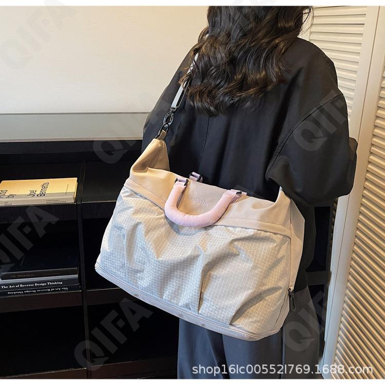 Женская Дорожная сумка CC423_20401-3 Женская Дорожная сумка CC423_20401-3