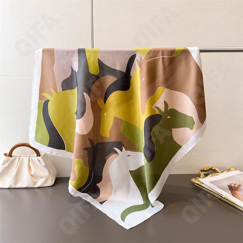 Женский Платок CC4193_FG130-1 Женский Платок CC4193_FG130-1