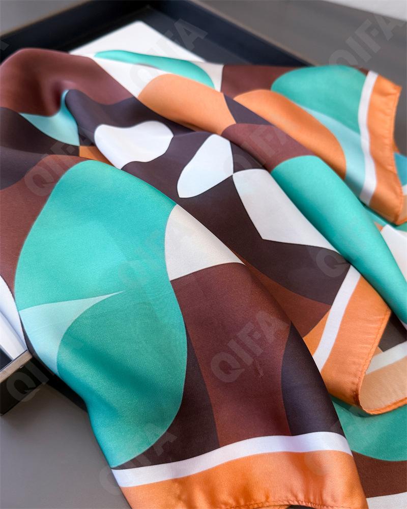 Женский Платок CC4193_FG115-1 Женский Платок CC4193_FG115-1