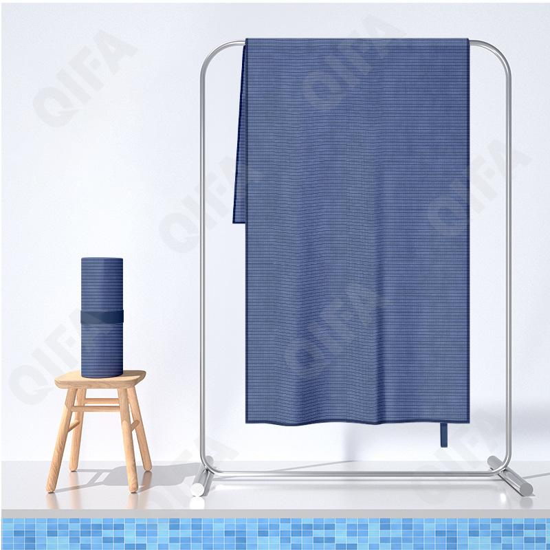 Спортивное полотенце