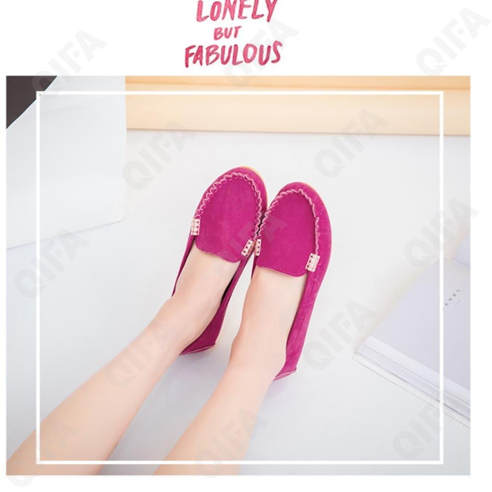 Женские Мокасины