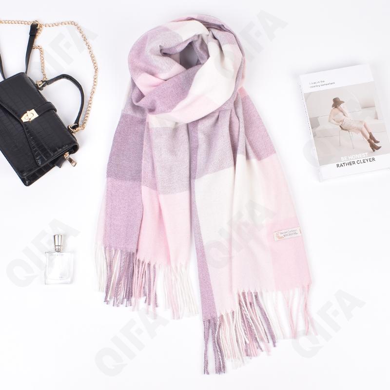 Женский Палантин CC4230_FYR015-1 Женский Палантин CC4230_FYR015-1