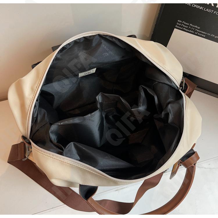 Женская Дорожная сумка CC423_20320-1 Женская Дорожная сумка CC423_20320-1