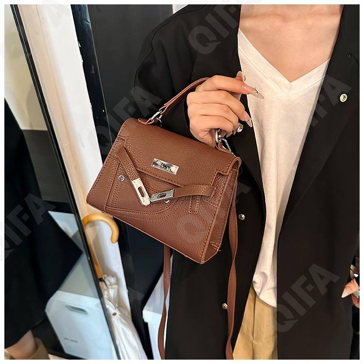 Женская Сумка CC423_10211-4