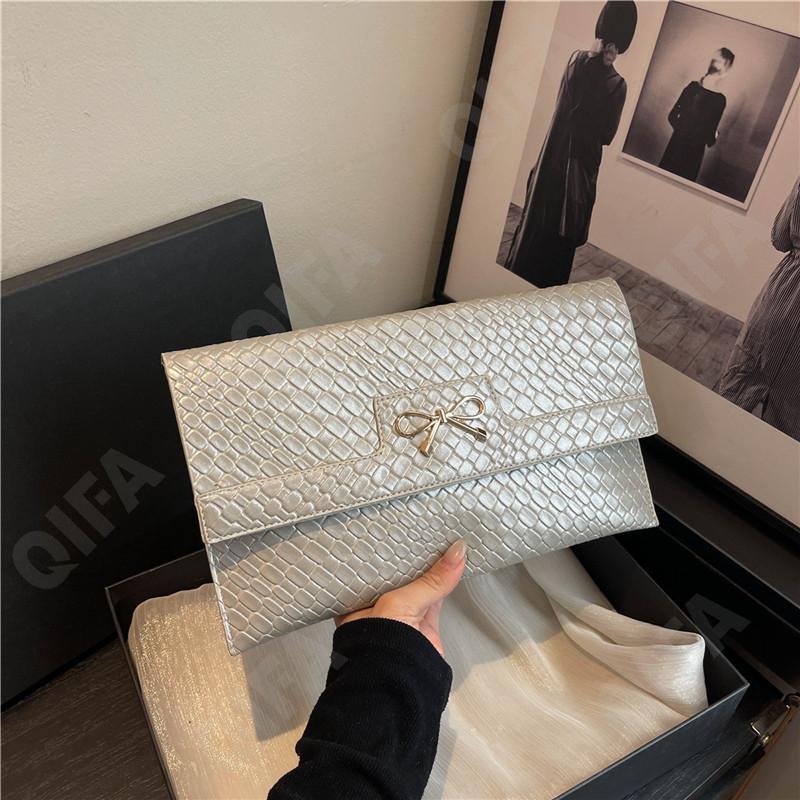 Женский Кошелек CC1787_NIU8613-1 Женский Кошелек CC1787_NIU8613-1