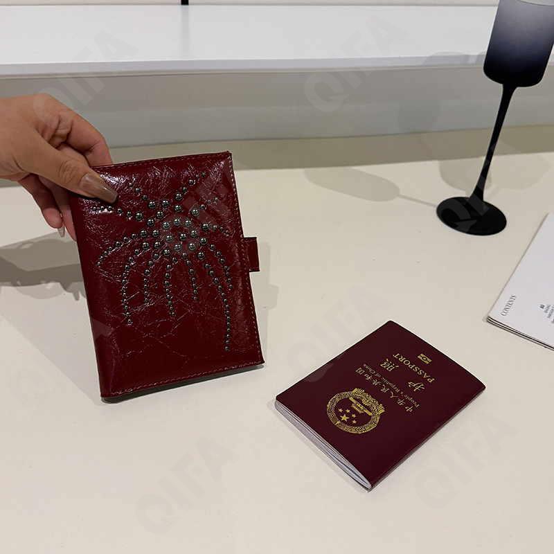 Женская Обложка на документы CC036_2210-1 Женская Обложка на документы CC036_2210-1