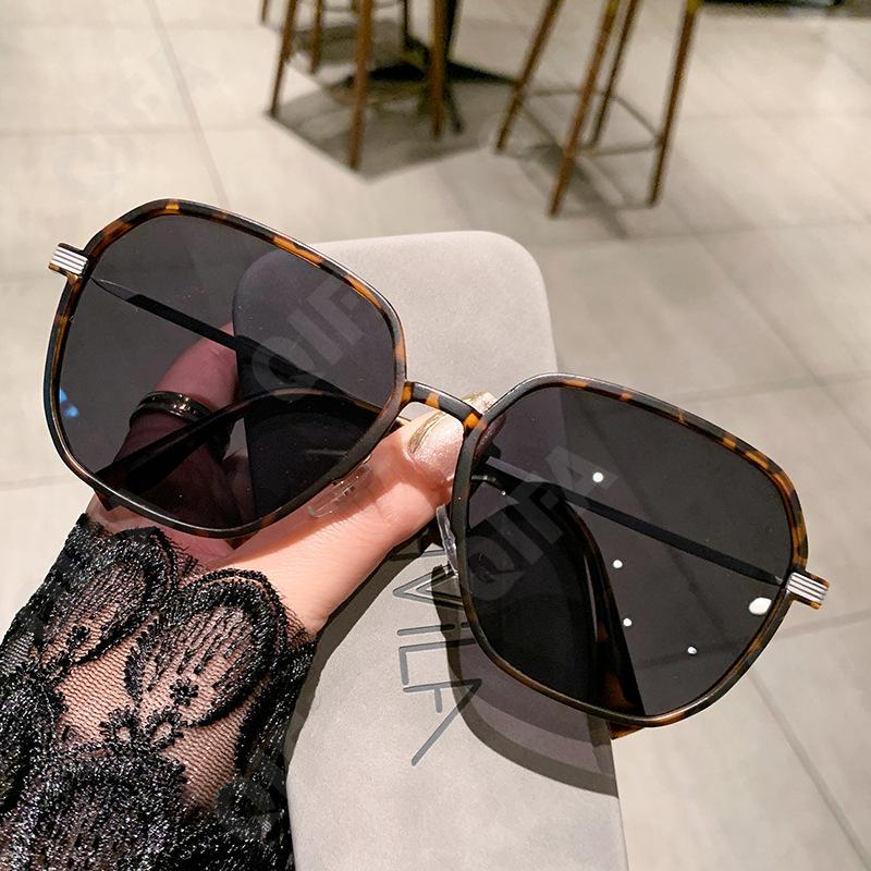 Женские Солнцезащитные очки