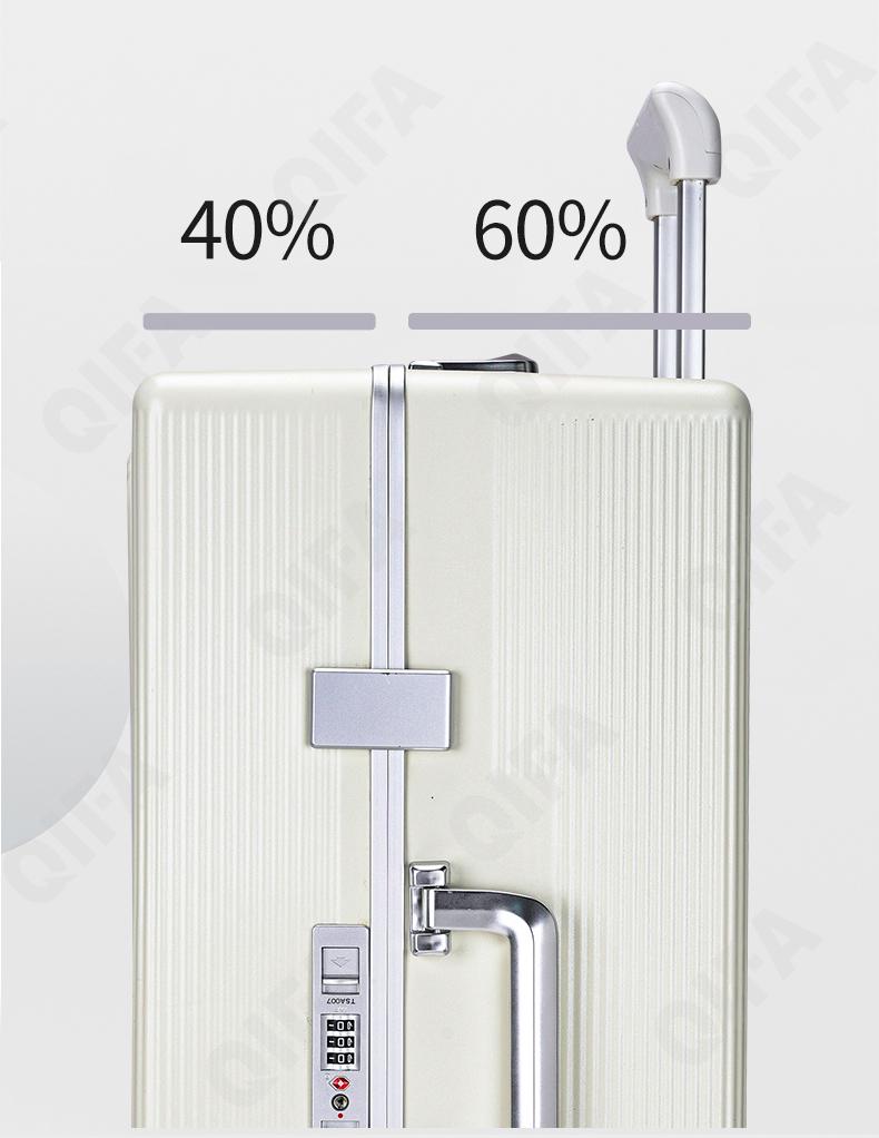 Мужской Чемодан CC3220_985LA_246_2723_70