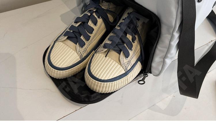 Женская Дорожная сумка CC423_20155-1 Женская Дорожная сумка CC423_20155-1